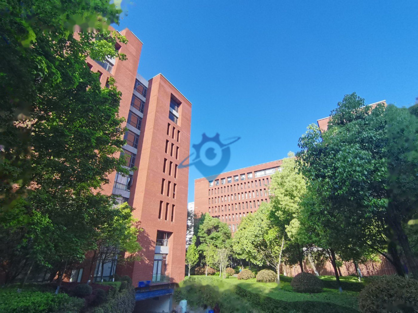 昆明经开区电子信息产业园标准厂房直租