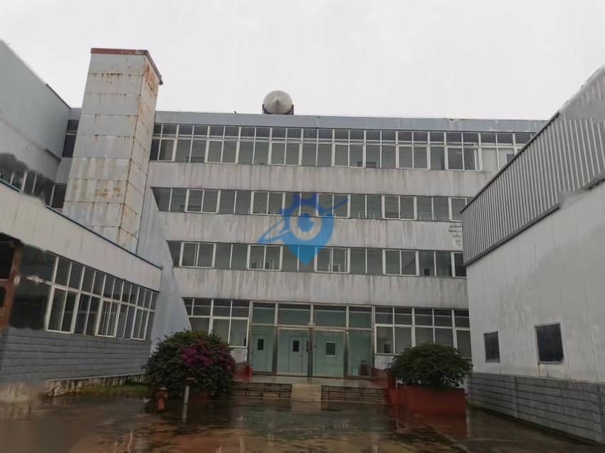 工厂位于昆明嵩明县龙街村