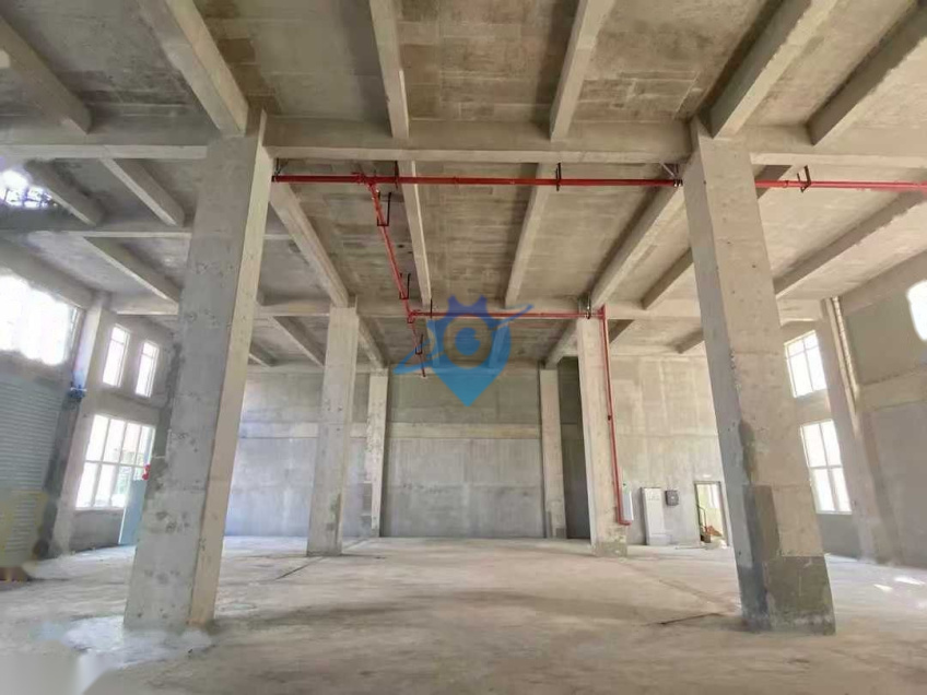 急售2.5层墅式厂房!带500平超大露台可搭!实得超4000平!一楼1200平!