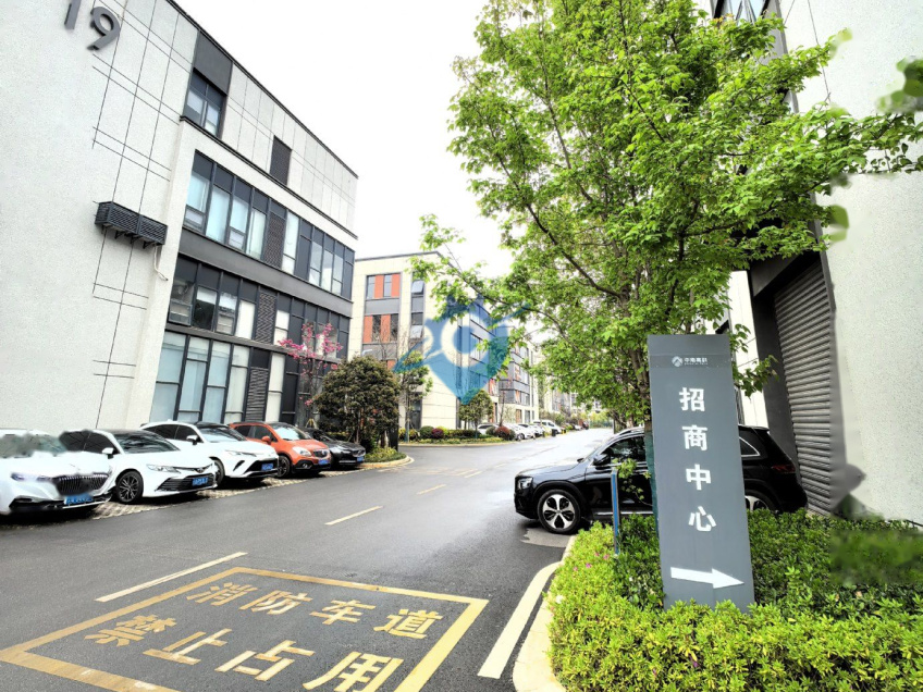 高速口现房!3层独栋厂房可搭隔层!可生产加工仓储办公!