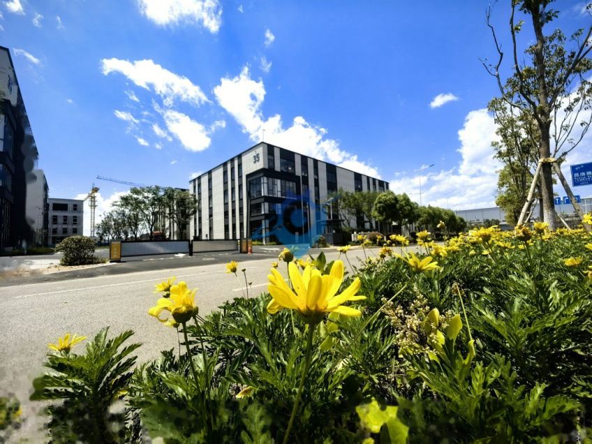 昆明两层半厂房出租出售 带露台 适合生产办公仓库 可装行车 可进大车可环评