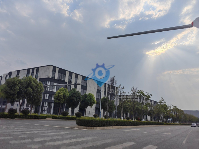 昆明呈贡马金铺  中南高科工业园 厂房出售 大小面积都有 手续齐全 可环评