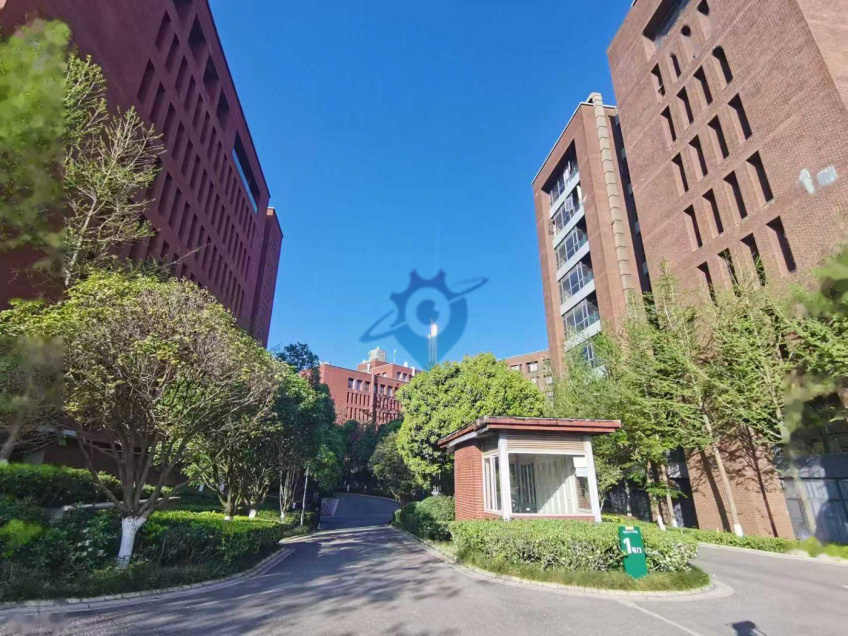 花园式园区丨交通便利丨价格优惠丨证件齐全