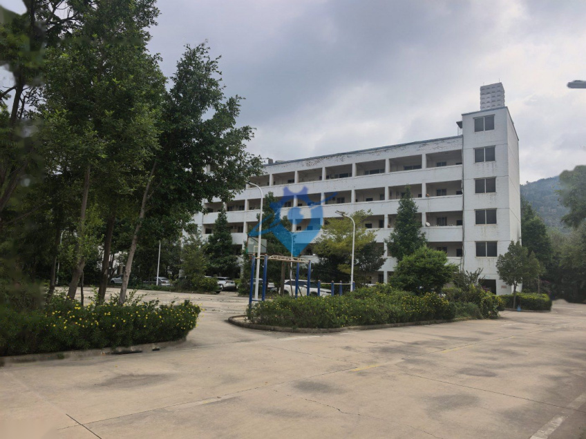 昆明市西山区海口工业园新区标准厂房出租、证件齐全,可办环评、大车可进出